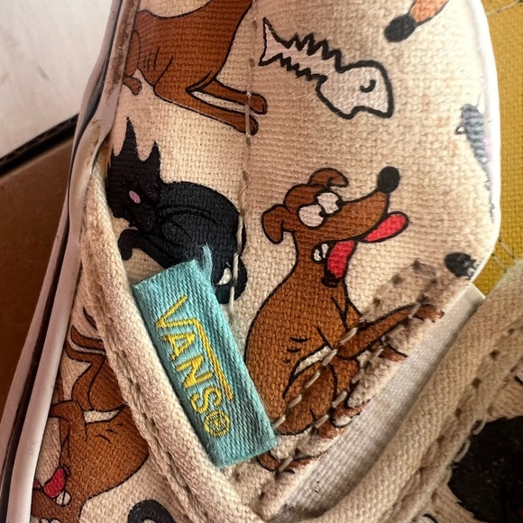 Vans x The Simpson youth slip on shoes - Picture 10 of 11
